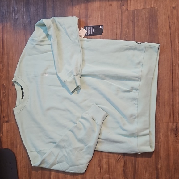 NWT Men's Volcom "Glow Green Single Stone Crew" Sweatshirt got lOne XL Left - Picture 2 of 16